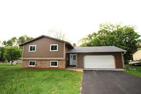 8395 Eastwood Road Mounds View, MN 55112