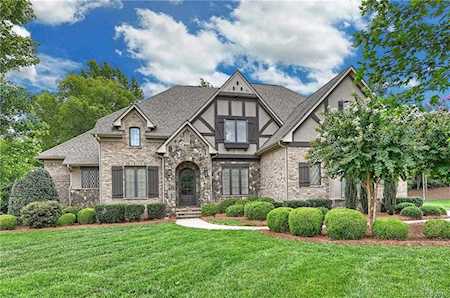 213 Glenmoor Dr Waxhaw, NC 28173