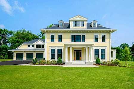 291 Emerson Rd Lexington, MA 02420