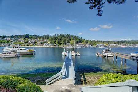 7804 Goodman Dr NW Gig Harbor, WA 98332