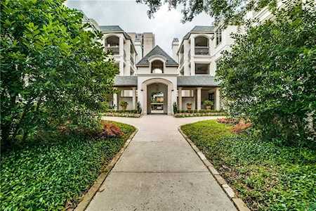 8511 Edgemere Road #301 Dallas, TX 75225