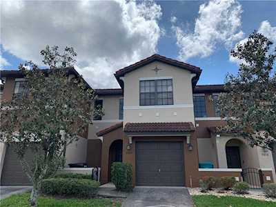 9620 Doris Lane Orlando, FL 32829