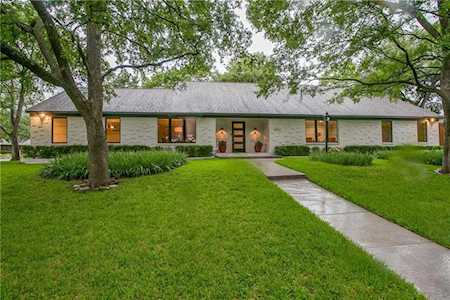 13743 SPRUCEWOOD Drive Dallas, TX 75240