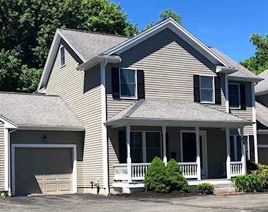 140 North Street #3 Medfield, MA 02052