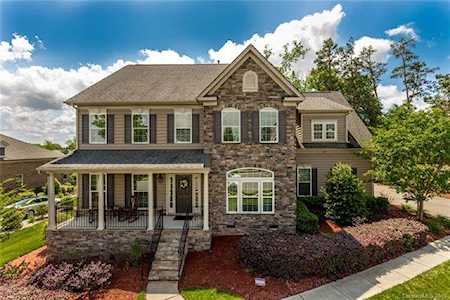 3857 French Fields Ln Harrisburg, NC 28075