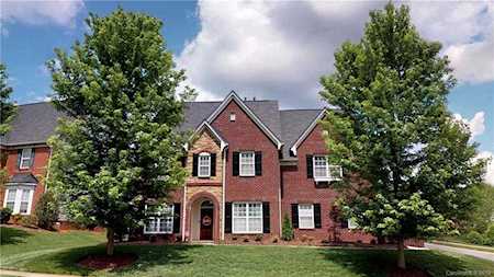 10119 Falling Leaf Dr Concord, NC 28027
