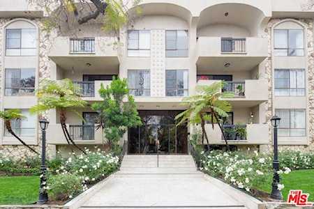 423 N Palm Drive #307 Beverly Hills, CA 90210