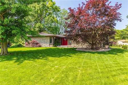 528 Elm Drive Plainfield, IN 46168