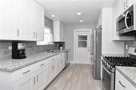 2330 Bunker Hill Way Costa Mesa, CA 92626