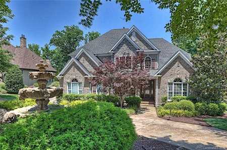 1914 Funny Cide Dr Waxhaw, NC 28173