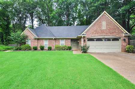 8866 Beechwood Cv Memphis, TN 38018