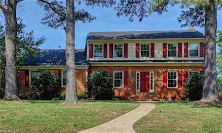 1532 Willimantic Dr Virginia Beach, VA 23456