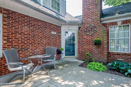 3810 Greenhurst Dr Louisville, KY 40299