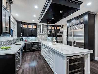 123 Leighton Lane Rural Rocky View County, AB T3Z 0A2