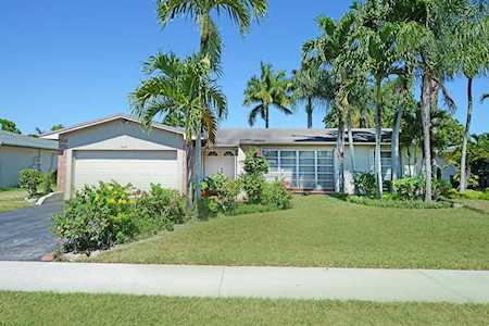 8108 NW 73Rd Terrace Tamarac, FL 33321