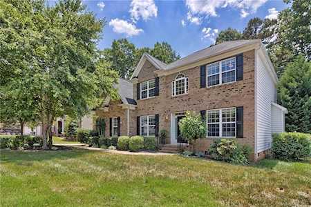 130 Forest Walk Way Mooresville, NC 28115