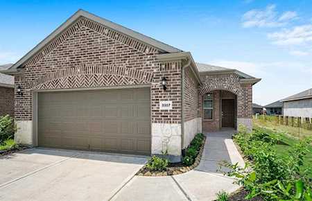 3307 Golden Eagle Way Richmond, TX 77469