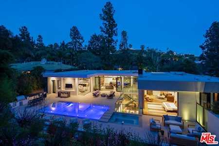 1049 Loma Vista Drive Beverly Hills, CA 90210