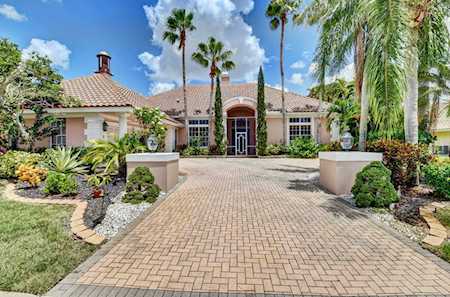 8304 Desmond Drive Boynton Beach, FL 33472