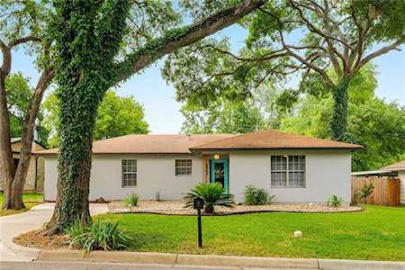 6803 Bryn Mawr Dr Austin, TX 78723