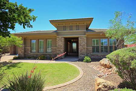 12933 W Oyer Lane Peoria, AZ 85383