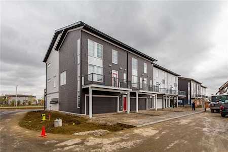 136 Walgrove Common SE Calgary, AB T2X 4C2