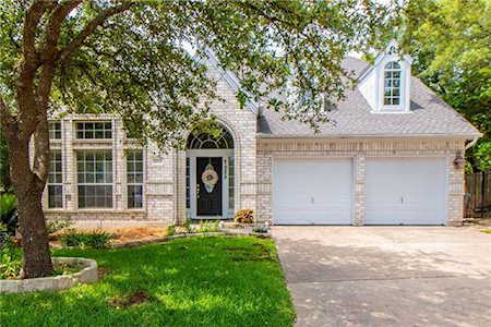 7025 Colberg Ct Austin, TX 78749