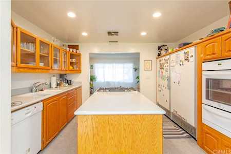869 Governor Street Costa Mesa, CA 92627