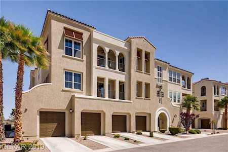 2555 Hampton Rd #5205 Henderson, NV 89052