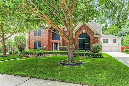 1006 Forestburg Dr Spring, TX 77386
