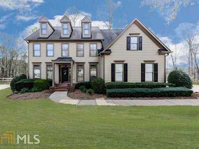 2010 Woodside Park Dr Woodstock, GA 30188