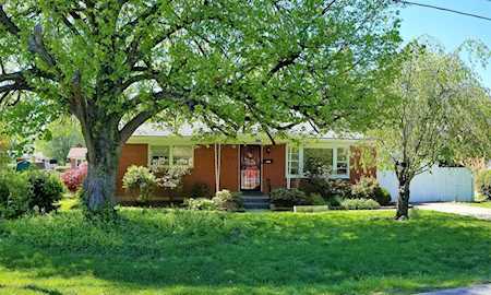 4304 Leaf Dr Louisville, KY 40216