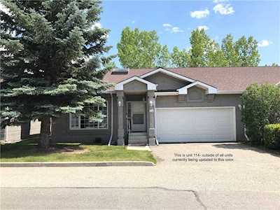111 Gladstone Garden(s) SW Calgary, AB T3E 7E4