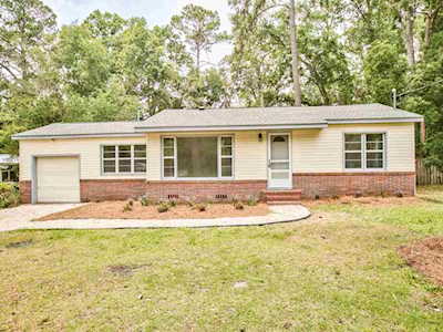 1542 Chowkeebin Nene Tallahassee, FL 32301