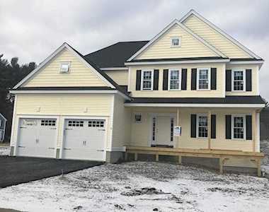 28 Edward Drive Littleton, MA 01460