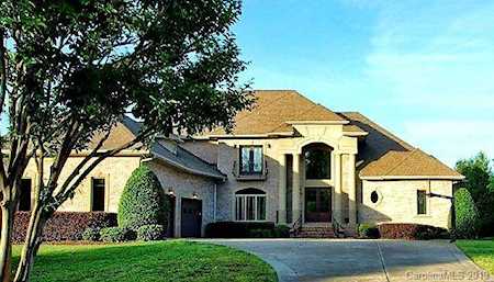 1305 Venetian Way Dr Waxhaw, NC 28173
