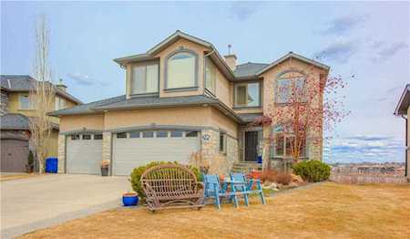 136 Stonemere Point(e) Chestermere, AB T1X 1V8