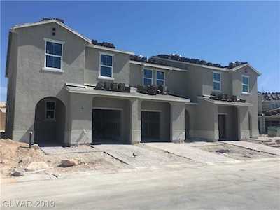 5364 Blustery Towns Ave Las Vegas, NV 89118