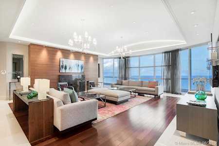 16051 Collins Ave #PH3702 Sunny Isles Beach, FL 33160