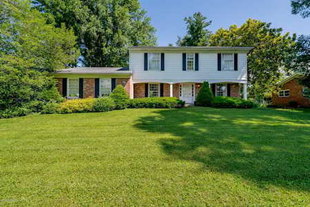 7705 Nalan Dr Louisville, KY 40291