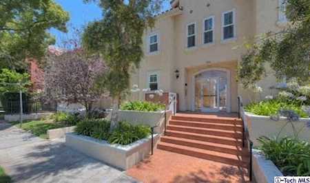 300 E Providencia Avenue #211 Burbank, CA 91502