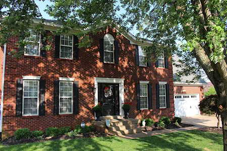 3803 Broken Branch Pl Louisville, KY 40245