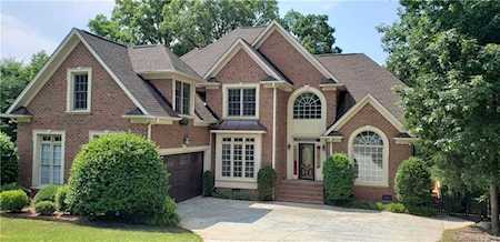 9468 Hester Ct Harrisburg, NC 28075