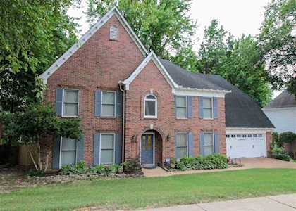 8739 Raspberry Ln Memphis, TN 38016