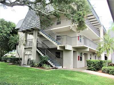 201 Cordova Greens #201 Largo, FL 33777