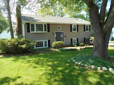 7 Glenn Dr Franklin, MA 02038