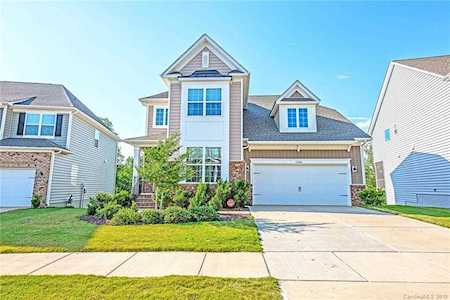 1980 Sapphire Meadow Dr Fort Mill, SC 29715