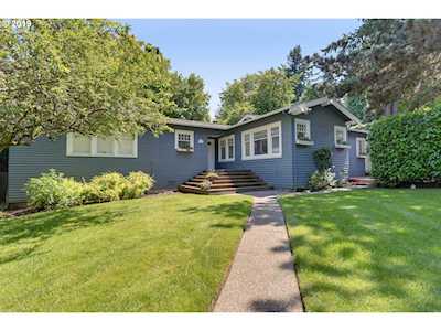 1806 SW Riverdale Rd Portland, OR 97219