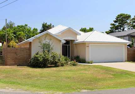 22519 Lakeview Dr Panama City Beach, FL 32413
