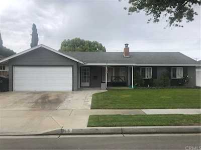 815 Sonora Road Costa Mesa, CA 92626